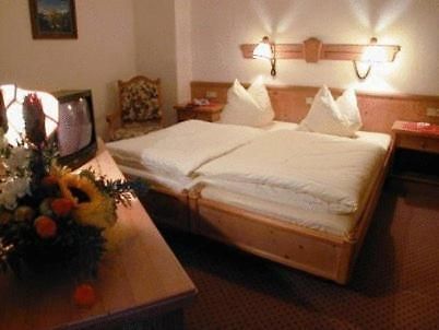 Hotel Restaurant Hassia Frielendorf Zimmer foto